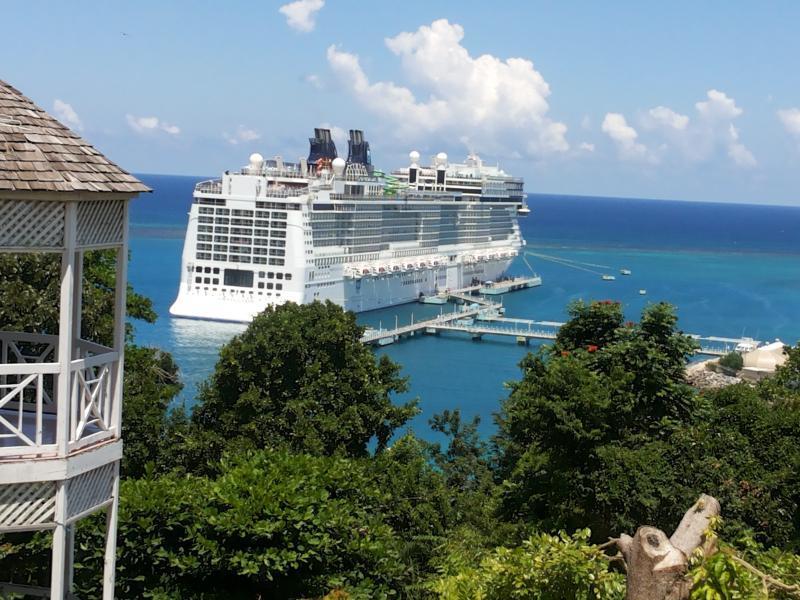 Chill On The Hill Leilighet Ocho Rios Eksteriør bilde