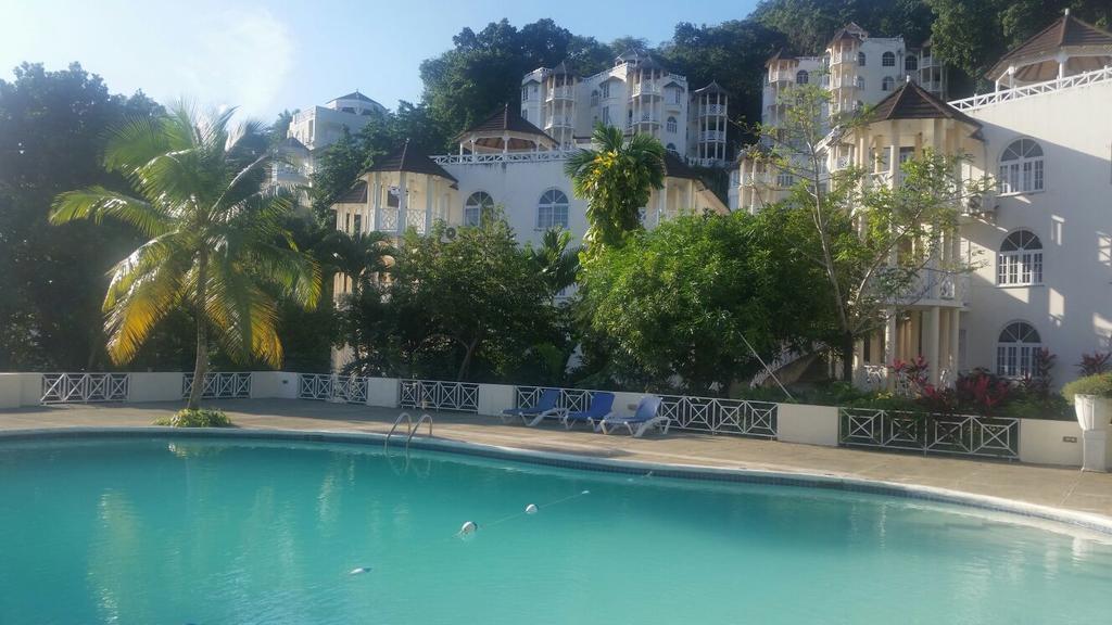 Chill On The Hill Leilighet Ocho Rios Eksteriør bilde
